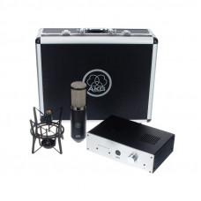 AKG P820